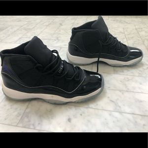 Air Jordan 11 retro BG